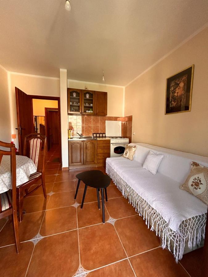 Apartment With Sea View Kotor Buitenkant foto